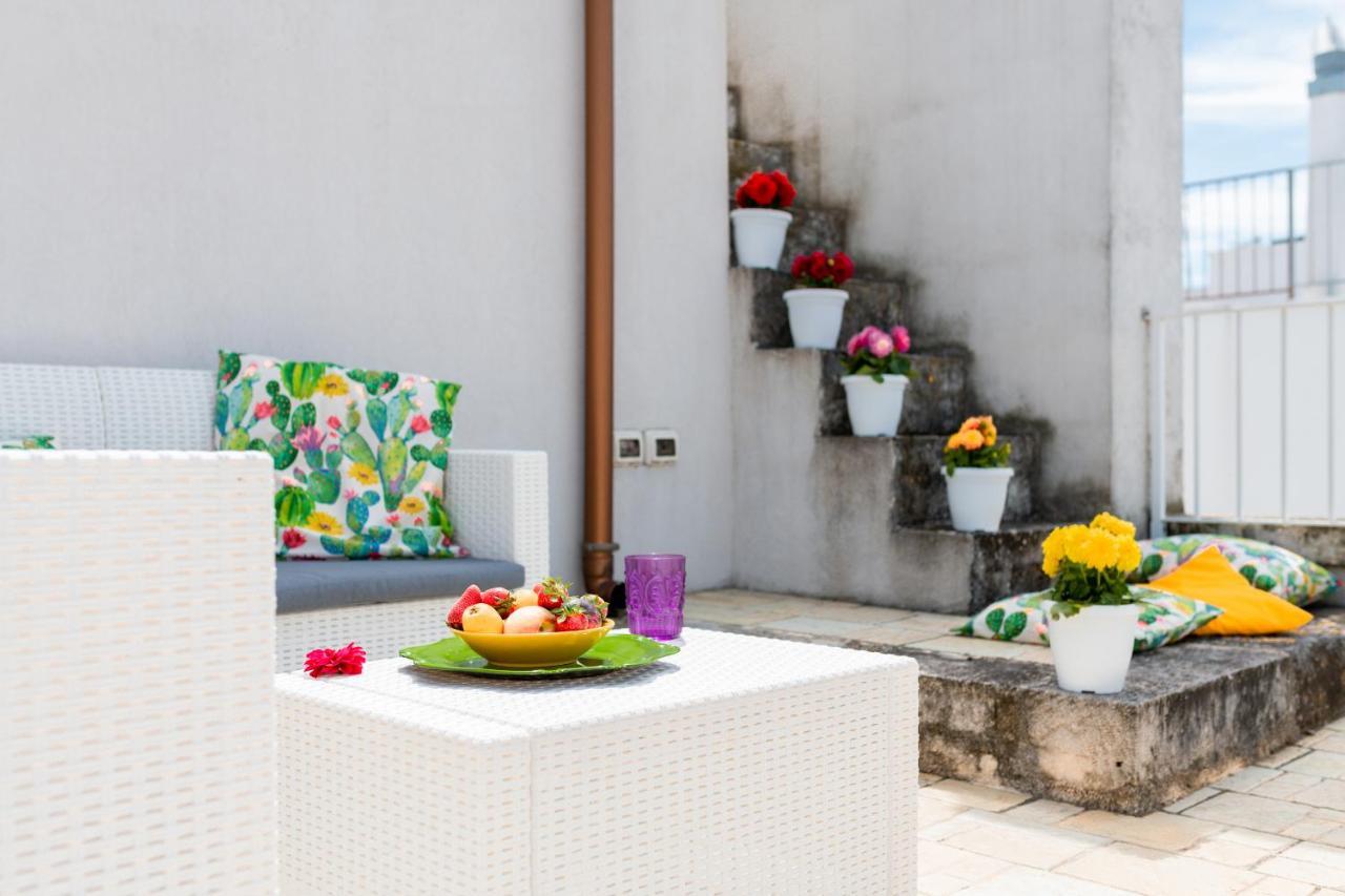 Palazzo Toselli Apartment Ostuni Exterior photo