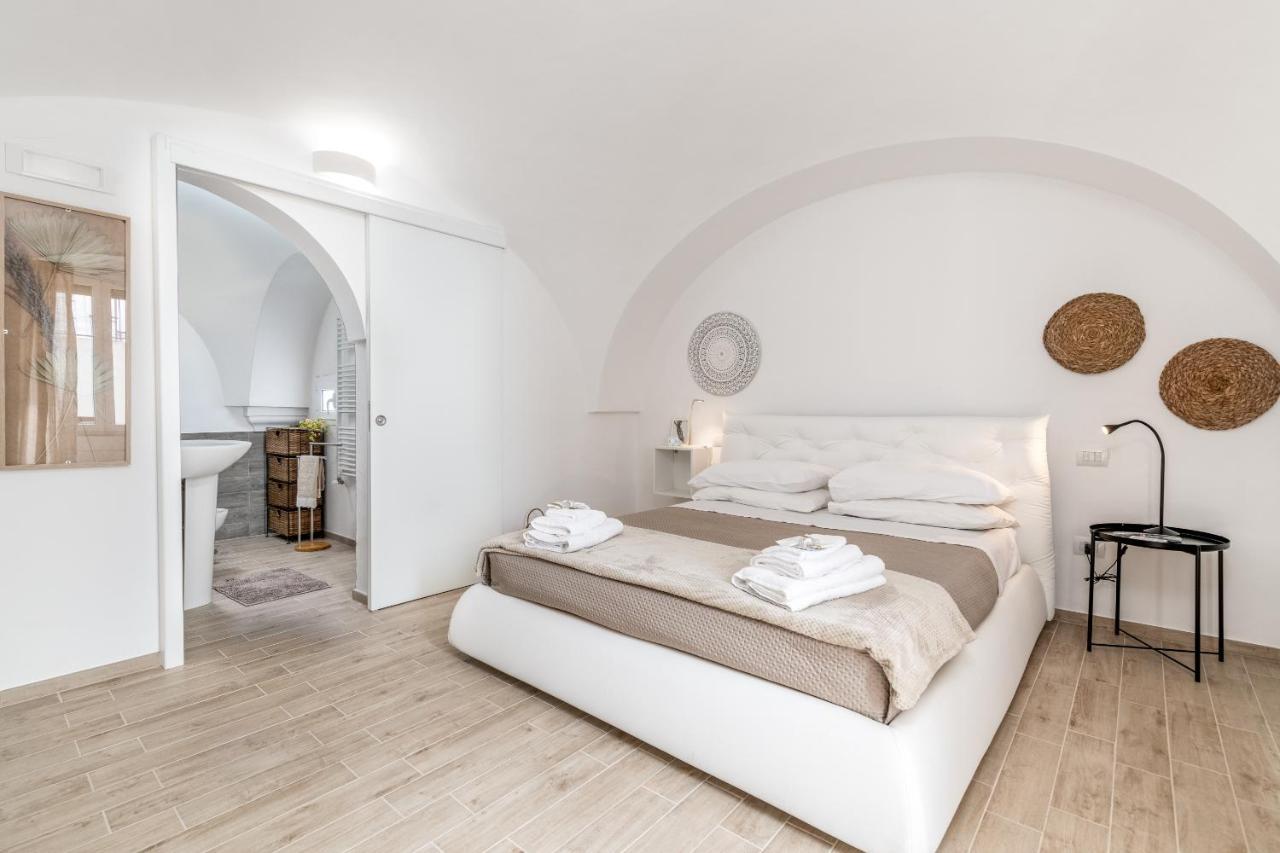 Palazzo Toselli Apartment Ostuni Exterior photo